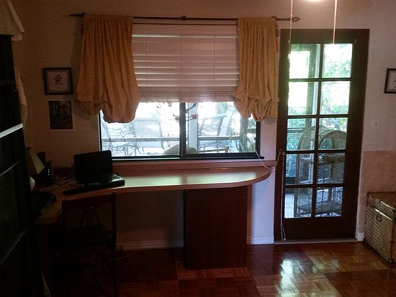 5th image of 4519 Linwood St
