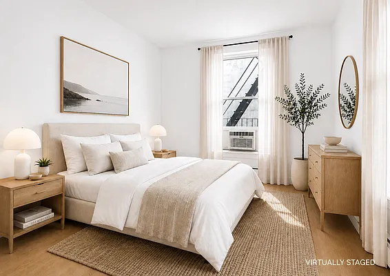 Bedroom, photo 1