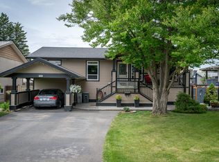 1026 Crestline St, Kamloops, BC V2B 5Y1