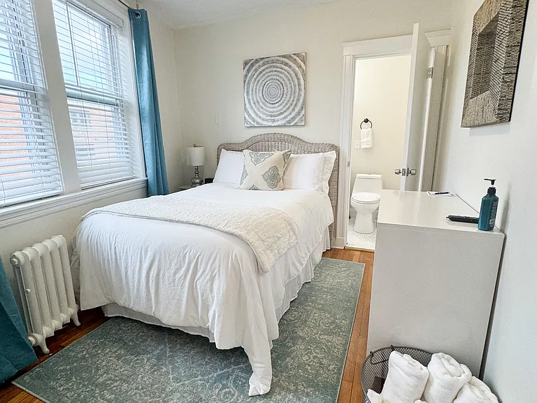 191 Kent St #5 — Photo 8