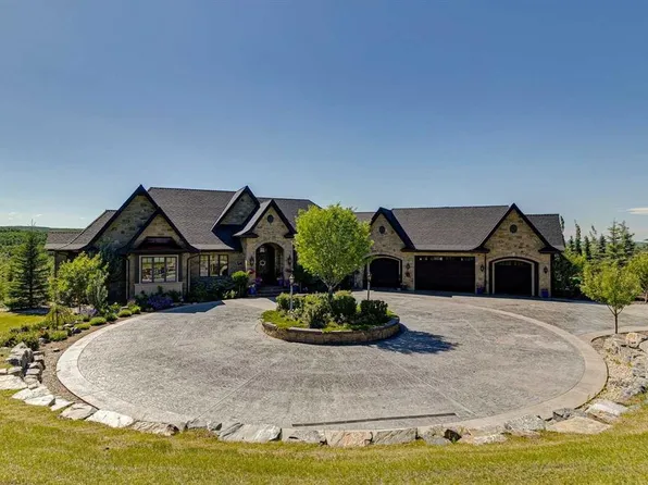 39 E Red Willow Cres W, Foothills County, AB T1S 3J7