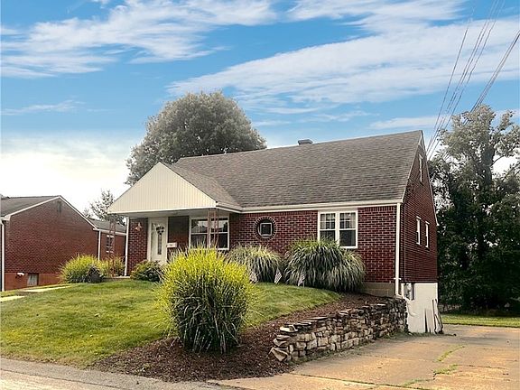 3rd image of 151 Shannon Heights Dr
