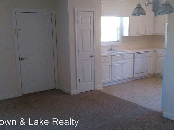 2nd image of 123 Brookside Ln