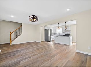 564 Briarwood Dr, Clarksville, TN 37040