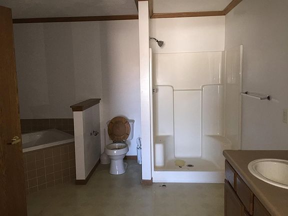 3rd image of 1000 W Smith Ave
