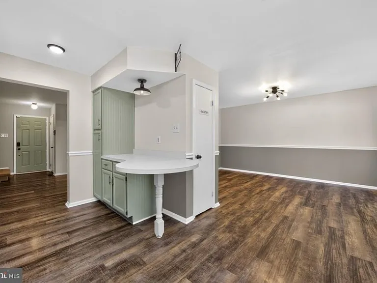 105 Berger Rd — Photo 16