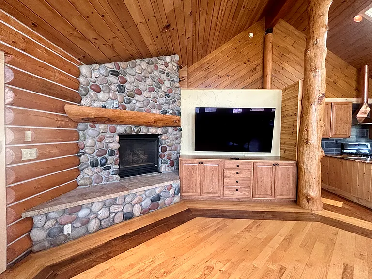 31125 Corral Dr — Photo 9