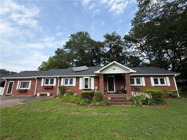 401 Latimore Ave, Buford, GA 30518