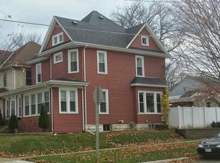 1002 South St, Waterloo, IA 50702