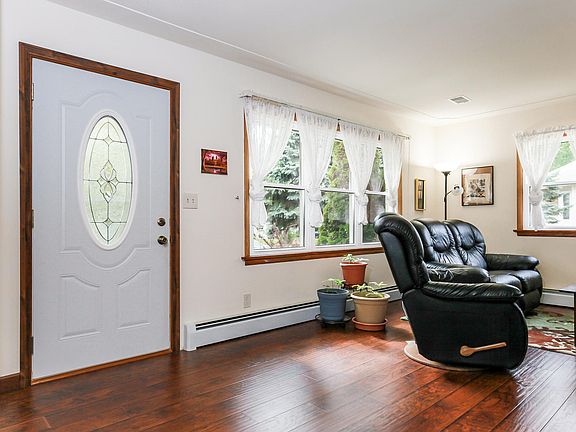 5th image of 1421 Franklin Ave