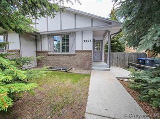2605 Sagebrush Ave, Cheyenne, WY 82009