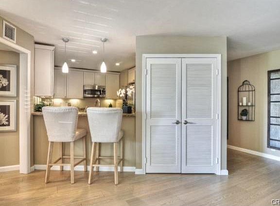 5th image of 759 Avocado Ave #201
