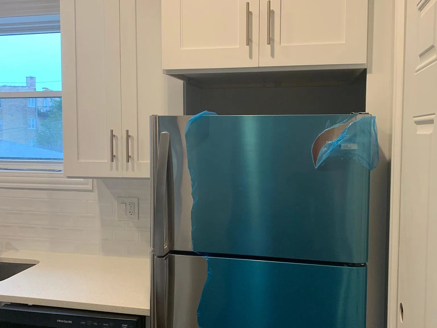 2 bed, 800 sqft, $1,975 — Photo 4