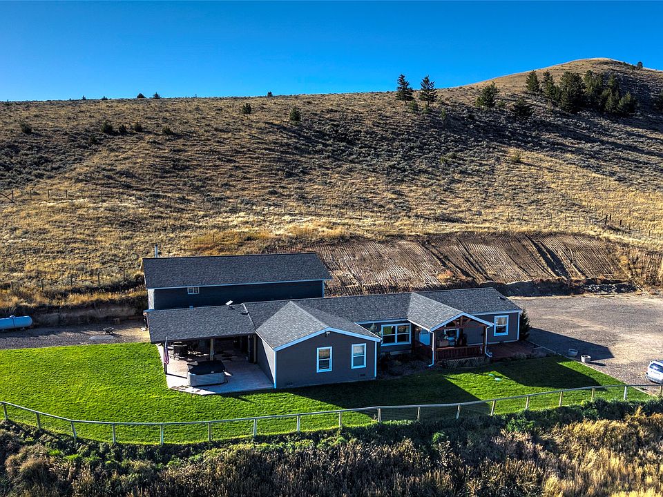 1st image of 843 Mystic Horse Ln