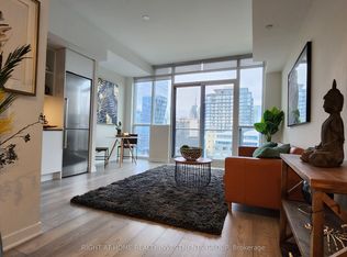 120 Parliament St #817, Toronto, ON M5A 0N6