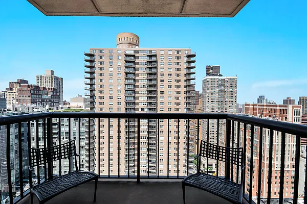 Sold by Corcoran | media 20