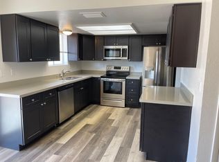 262 W 18th Ave, Apache Junction, AZ 85120