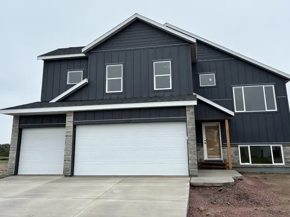 2124 E Alexa St, Brandon, SD 57005