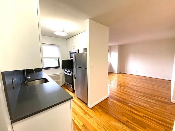 3rd image of 20316 43rd Ave #3FF