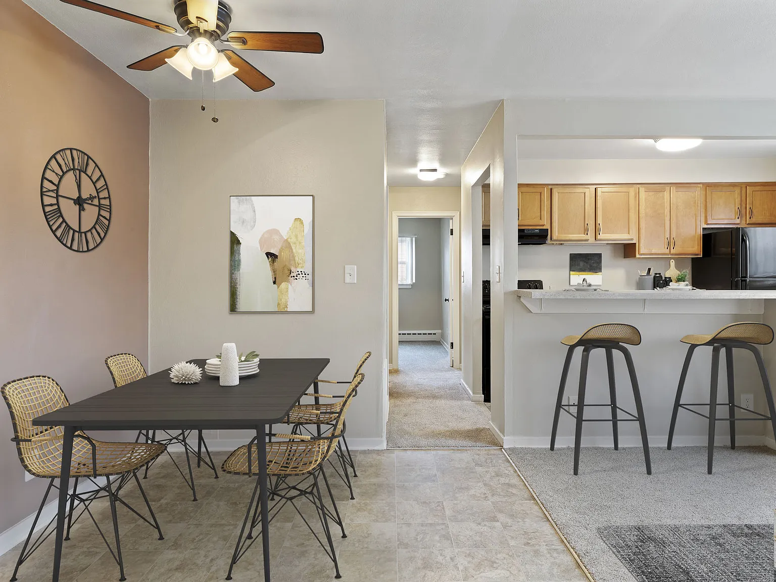 Rose Vista Apartments — Photo 2