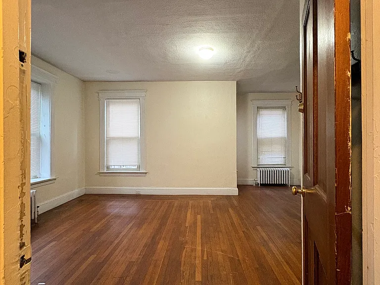 787 Elm St #1 — Photo 4