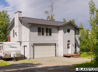 21400 Monron St, Chugiak, AK 99567