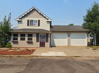 117 2nd Ave S, Belt, MT 59412