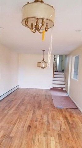 2nd image of 1045 E 85th St