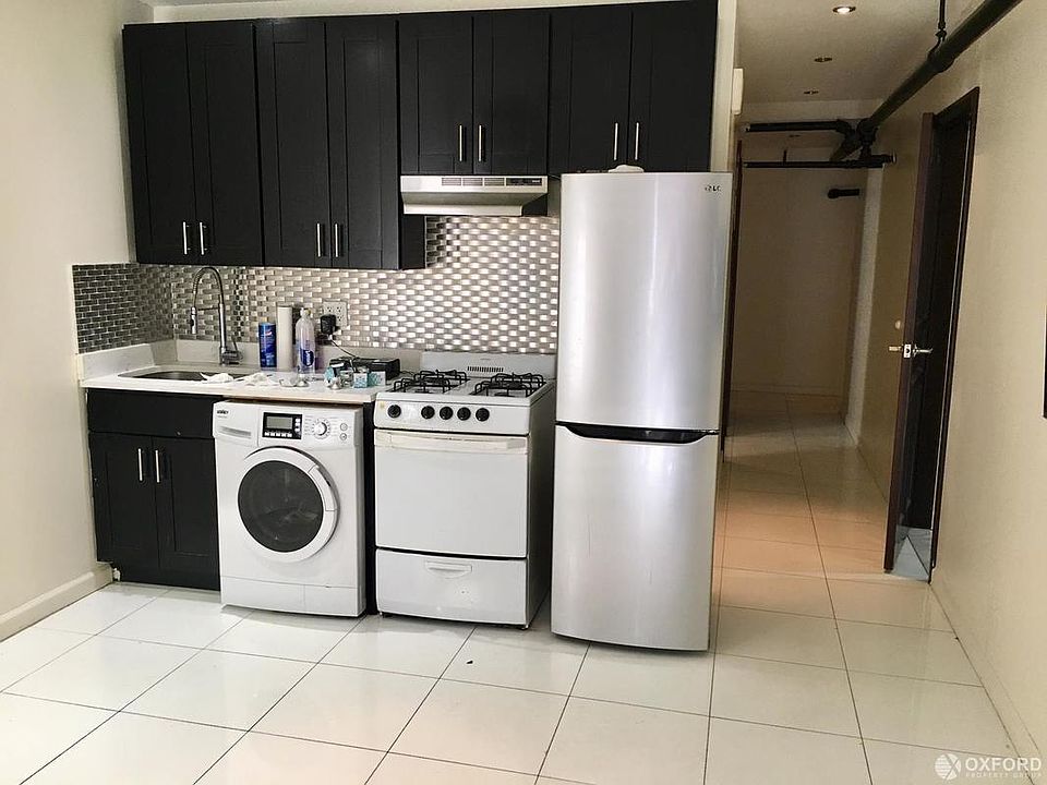 1st image of 204 W 109th St Bsmt 1