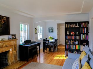 8127 Stewart Ave, Los Angeles, CA 90045