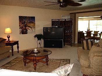 2nd image of 601 SW 49th Ln
