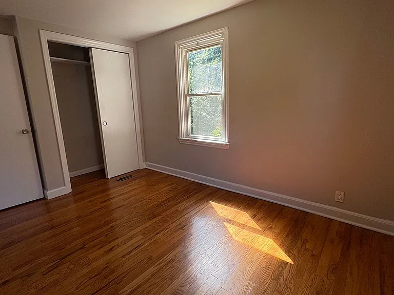 149 Willow Ave #2 — Photo 10