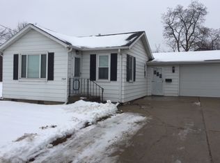 2049 Dutcher St, Flint, MI 48532