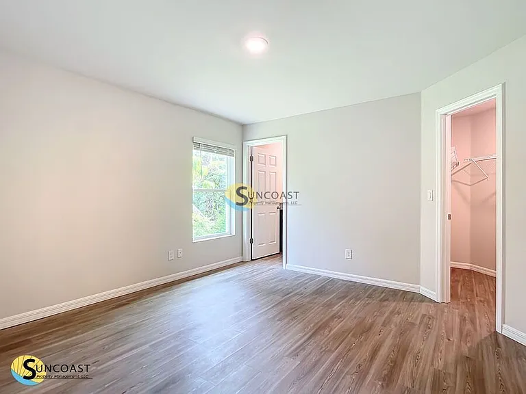 290 Longley Dr — Photo 11