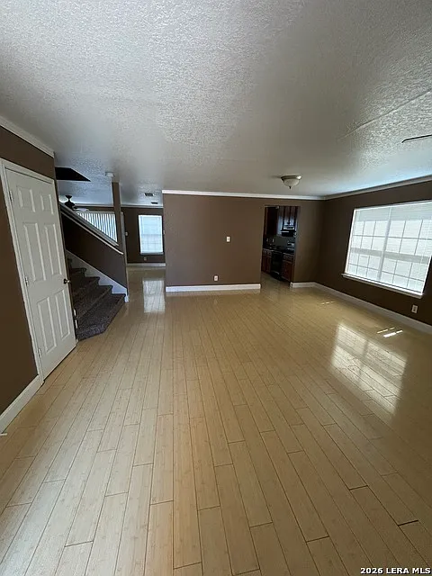 4 bed, 2.5 bath, 2278 sqft, $1,800 — Photo 2