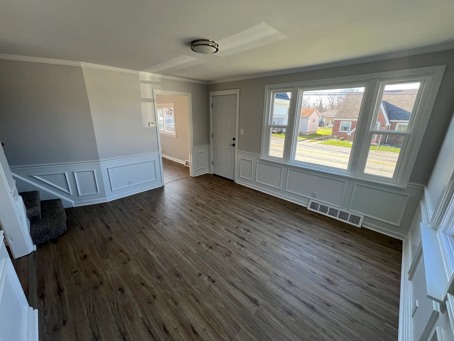 3 bed, 1.5 bath, 1224 sqft, $1,450 — Photo 3