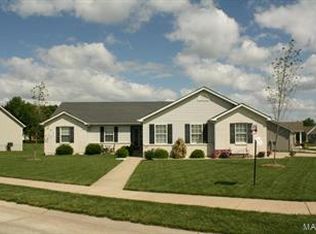 910 Warrior Rdg, Warrenton, MO 63383
