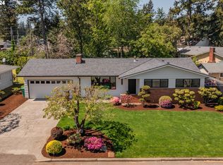 13635 SE Sherman Dr, Portland, OR