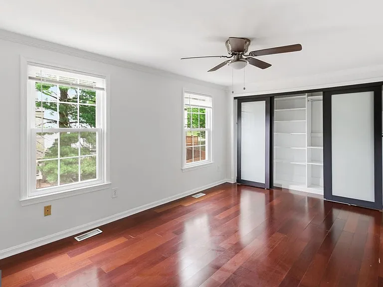 6606 Greenleigh Ln — Photo 18
