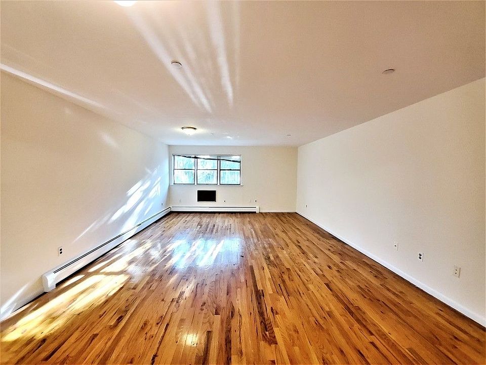 1st image of 577 Prospect Ave APT 1C