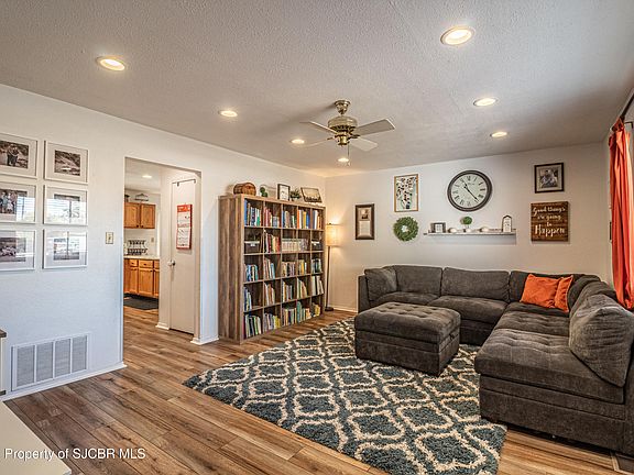 4th image of 3806 N Dustin Ave
