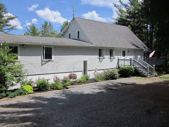2nd image of 11134 Mattoon Rd