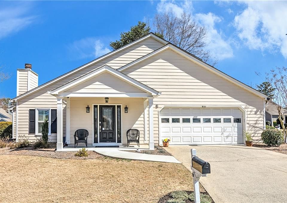 1st image of 6 Alicia Ct