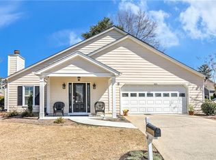 6 Alicia Ct, Marietta, GA 30062