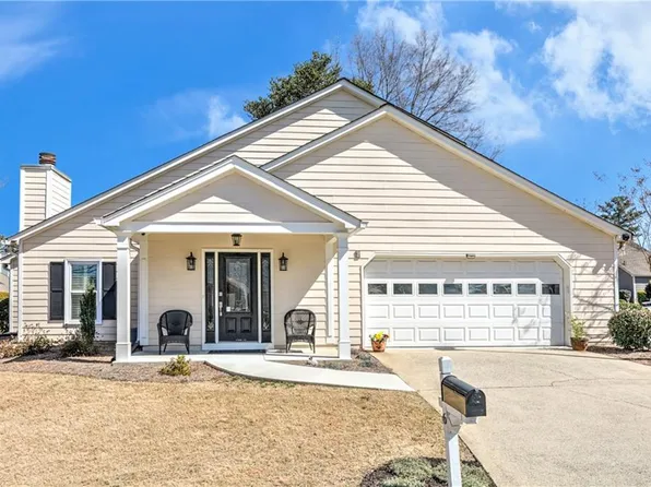 6 Alicia Ct, Marietta, GA 30062