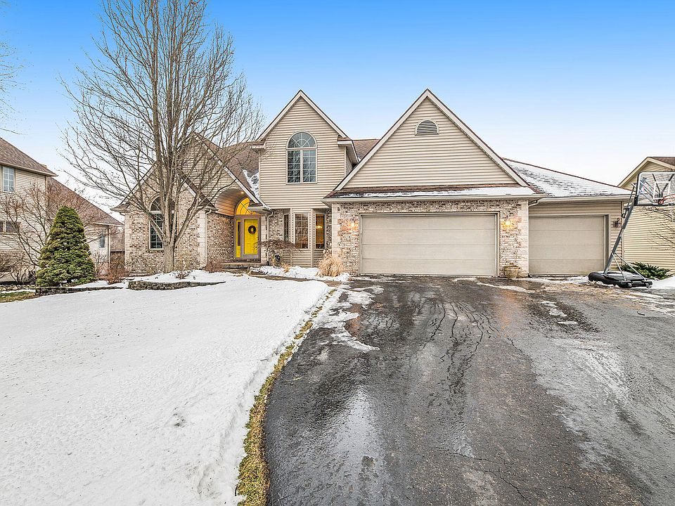1st image of 225 Lynwood Dr