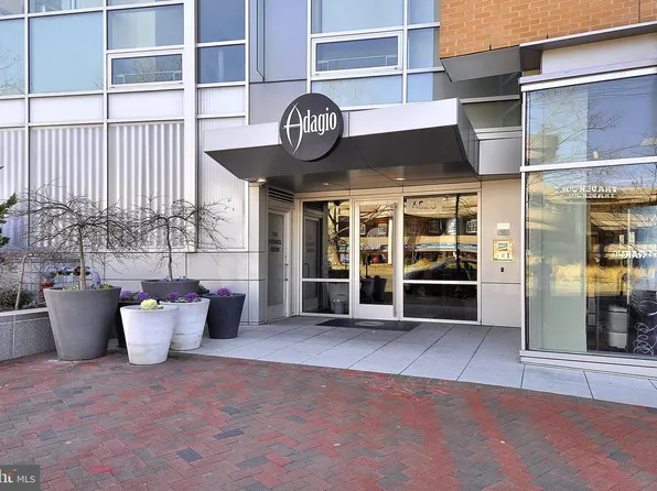 6820 Wisconsin Ave #5003, Bethesda, MD 20816
