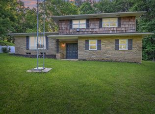 139 Bodhi Ln, Erwin, TN 37650