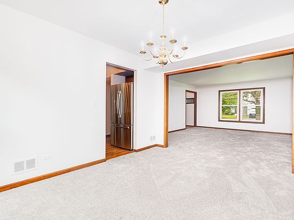 5th image of 1259 Old Mill Ct