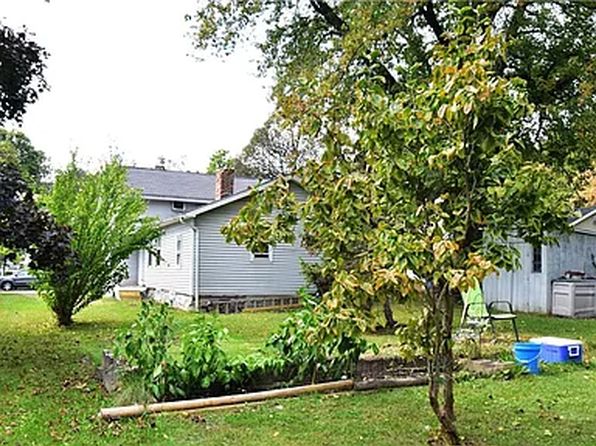 59 Wood St, Canandaigua, NY 14424